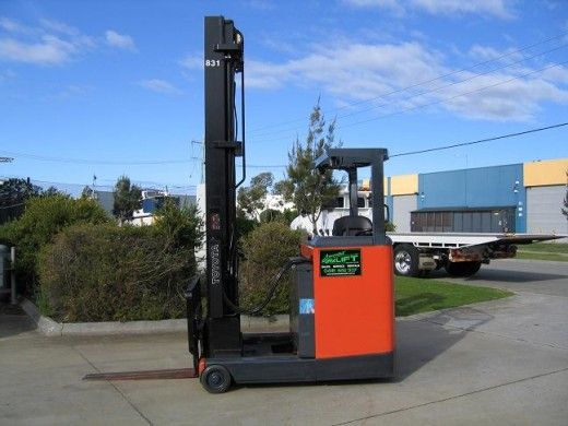 Toyota 6FBRE16 electric reach truck second model-correct source photo